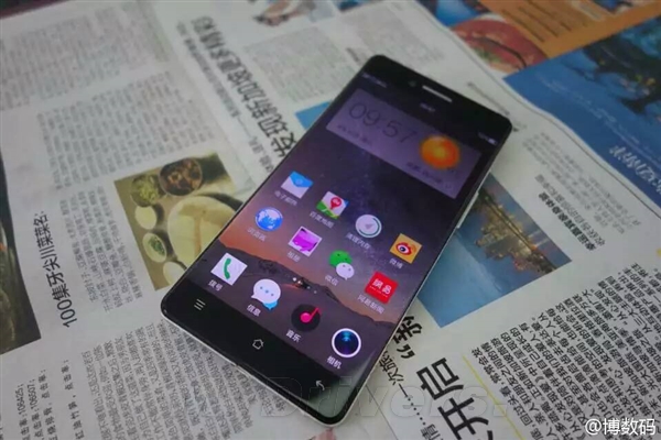 OPPO�ޱ߿��ֻ���Ϯ��ÿ�ο�������