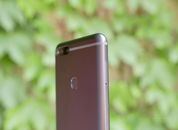 360手机N7发布 再一次刷新性价比记录