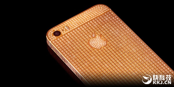 ʷ������iPhone SE��Ϲ�ۣ�500000Ԫ