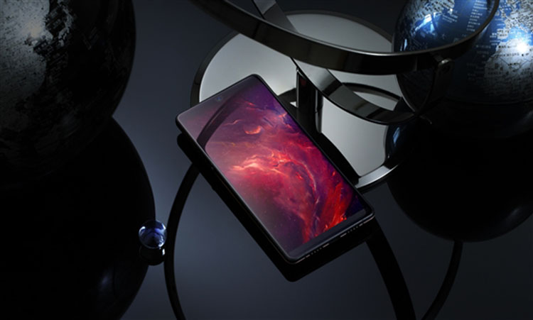 锤子发布坚果R1 整场发布会弥漫着尴尬