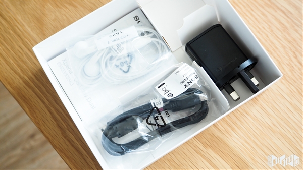 ˧��&ldquo;û��&rdquo;�ˣ�����Xperia C5 Ultra����ͼ��