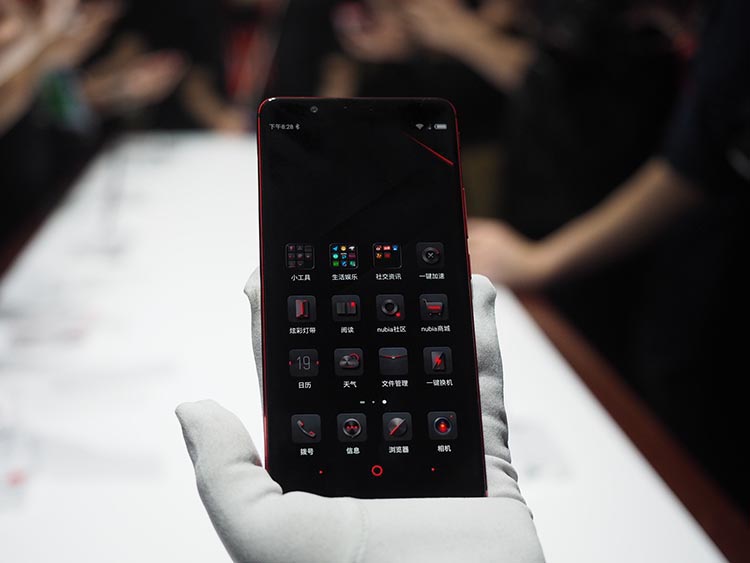 红魔手机来了 这将是发烧友们的最强福音