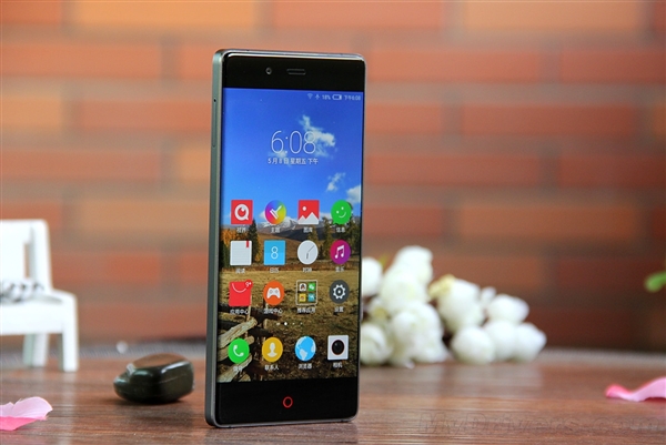 �ޱ߿��ֻ�nubia Z9���쿪����10��������