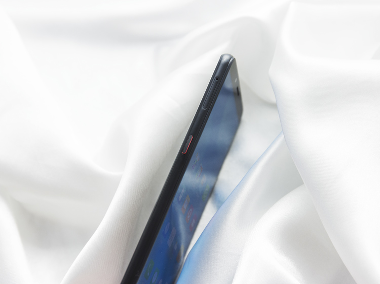 助力快生活 努比亚Z18mini开启第二轮销售