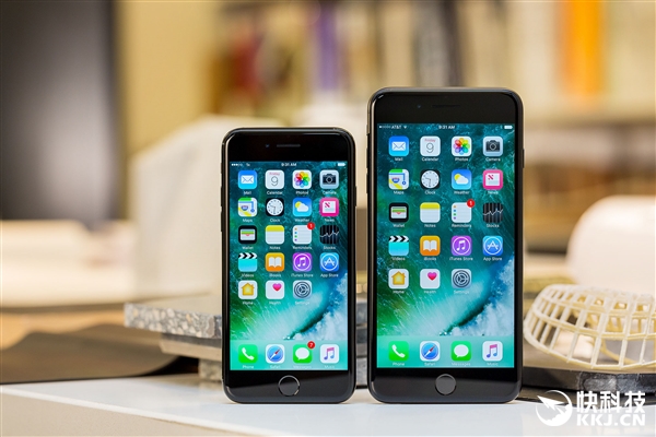 ���ۻ�����iPhone 8����IP68�����ˮ��������