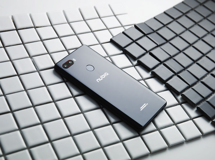 ������ֵ��˫������� С����ȫ�����Ķ�