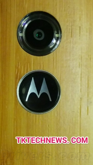 Moto X+1�������ͼ��Logo��Ȼ�ǵ�Դ��