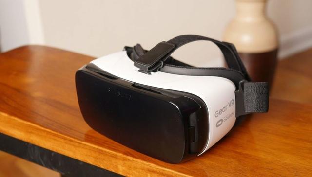 ������ר����Gear VR��֧���沿׷�ٹ���
