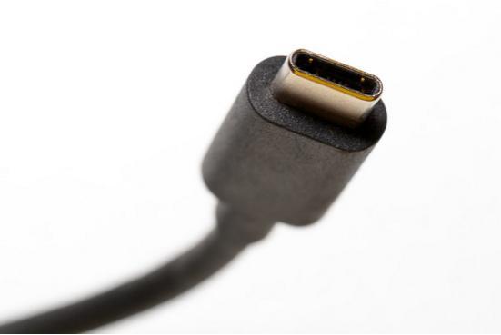 USB-C��ȡ�����������ߣ����п��ܣ�