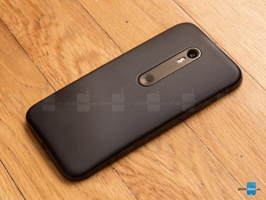 Moto G 2015������:��ˮ���� ���ܼ�������ǿ