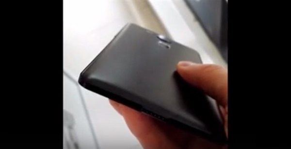 Nexus˫�۴��ع⣺����USB Type-C