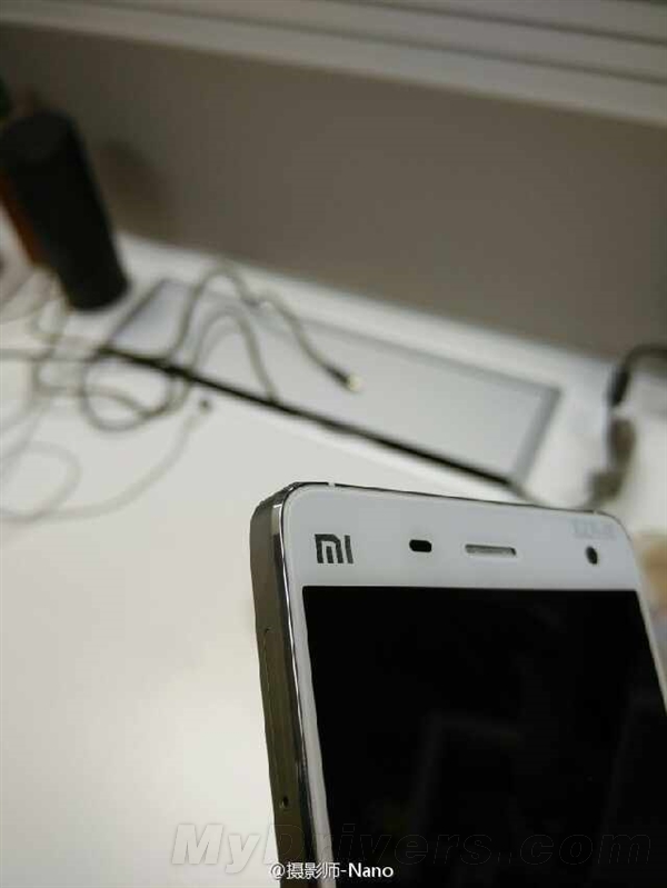Ư�� �ƶ�4G��С���ֻ�4�׶�����