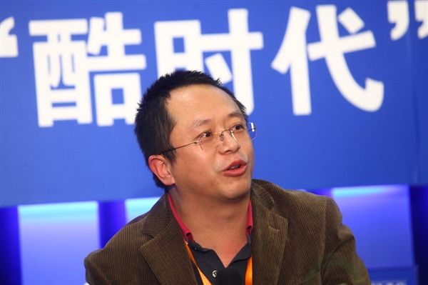 周鸿祎回应凤姐不做手机:出个玉phone如何?