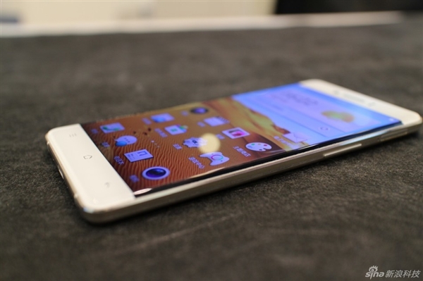�����OPPO���ޱ߿��ֻ� �����ع⣡