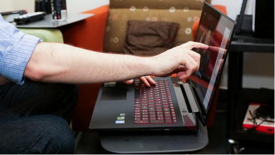 ����Y50 Touch 4K���� ��ʾ�����Կ�����һ��