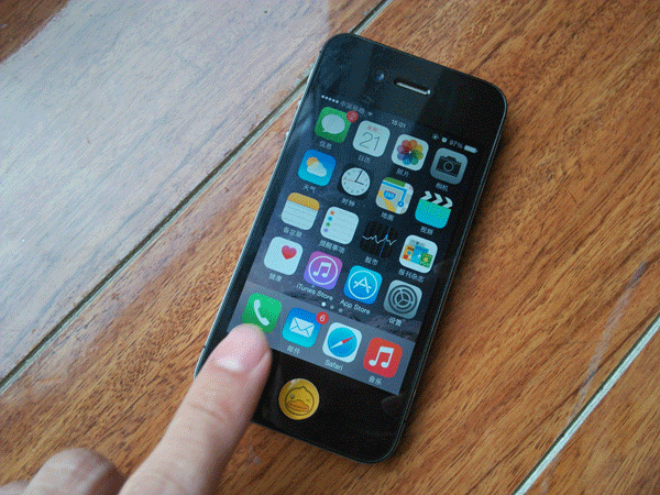 ��������iPhone 4Sʹ��iOS 8����ʵ����