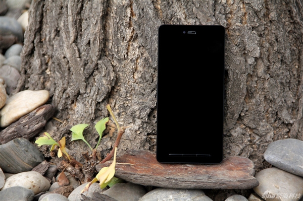 ������ô���������ֻ�T1 4G�濪��ͼ��