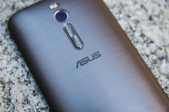 128GB�滪˶Zenfone 2���� ��ϧ�����й�