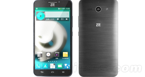 С��3���ߣ����˳�ǿ4G���ֻ���1699Ԫ