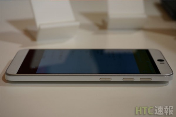 HTC����3��ʽ������2K��+����810