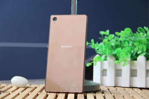 �ţ��������콢Xperia Z3 ���а�ͼ��