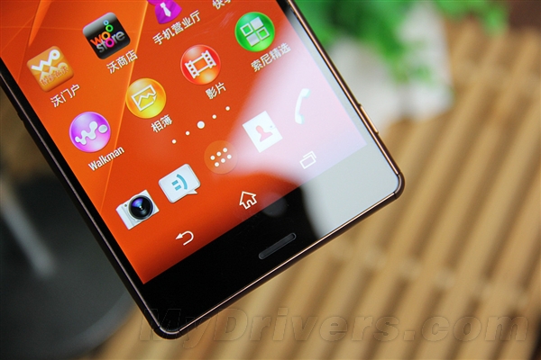 �ţ��������콢Xperia Z3 ���а�ͼ��