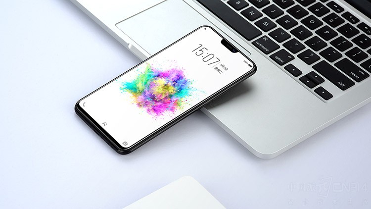 vivo X21真机美图曝光 短刘海更吸眼球!