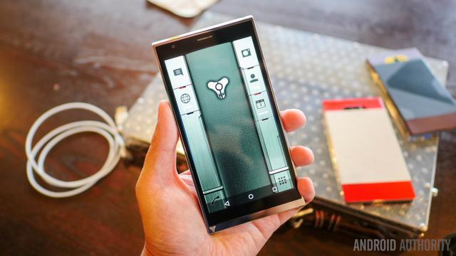 �׿�Һ̬�����ֻ�Turing Phone��ʼԤ�� 