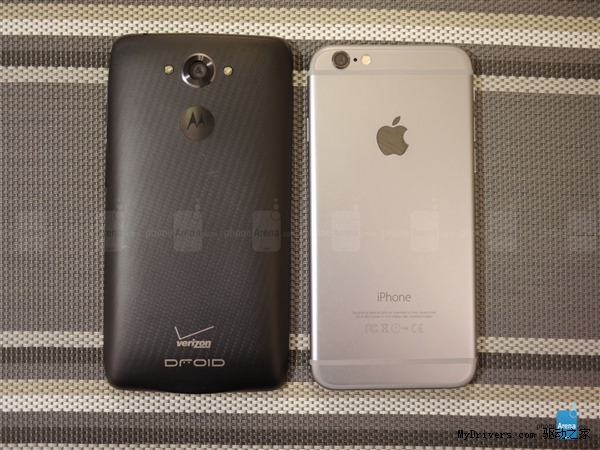 �ܷ�һս��Ħ��DROID Turbo�Ծ�iPhone 6