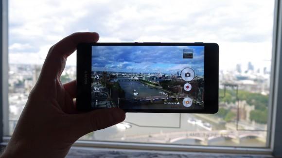 ����Xperia Z4���룺ȫ����� ��Ļ����