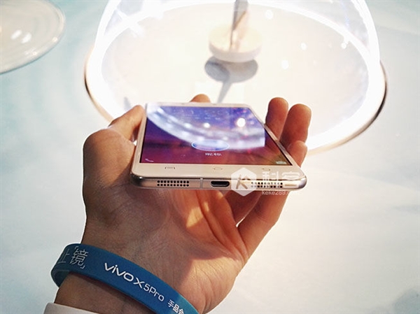 ˫2.5D���沣�������գ�vivo X5Pro�����