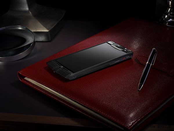 Vertu���콢����գ����Android����7��Ԫ