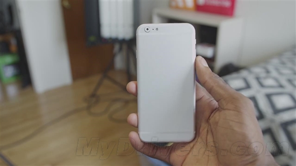 iPhone 6�����ع⣺��Ļ̫����