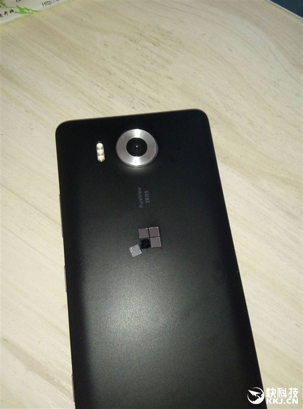 ���ۿ�Ϲ��Lumia 950����ձ�LOGOͻȻ����&hellip;