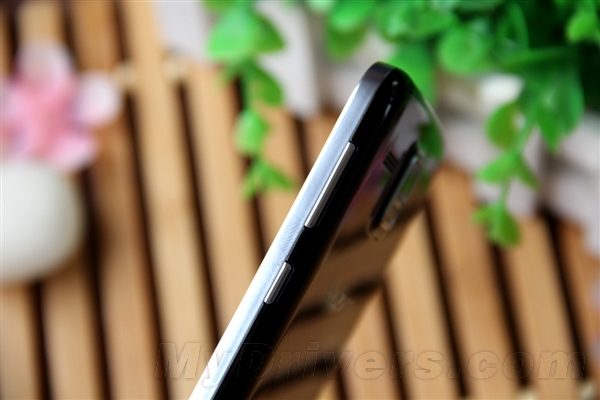 �˺�/2GB�ڴ� 798Ԫ����4G��A8ͼ��
