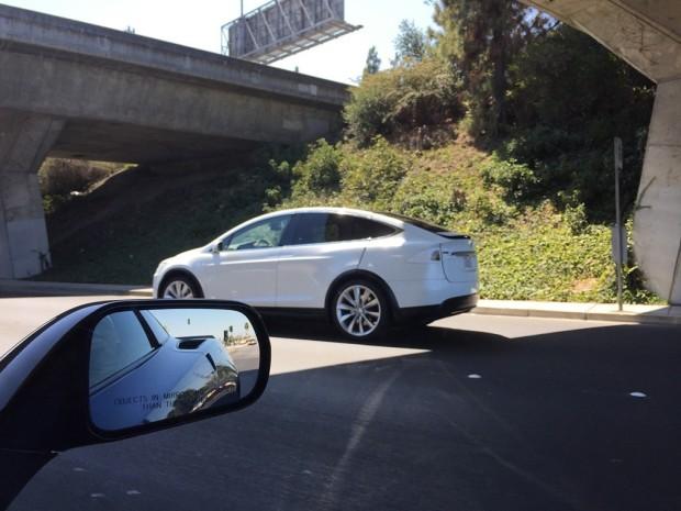 ��˹��Model X���µ����ع� Ԥ��9�·���