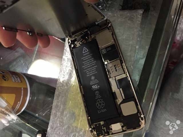 ��Ŀ���ģ���ǿ��С��5c����iPhone 5s