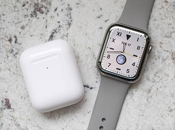 Apple Watch 5 ɴiPhoneͷ