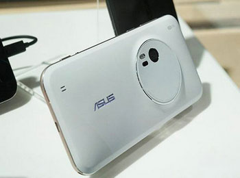 ĿԴ˶ZenFone ZoomŲ