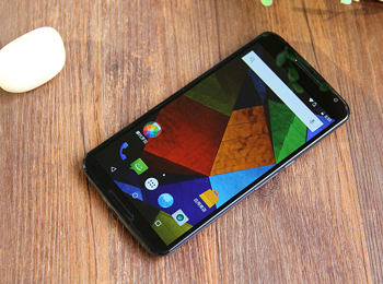 רΪйû 6Ӣ콢Moto X Pro