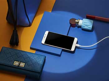 OPPO R9һ18̨ ʲôȡʤ