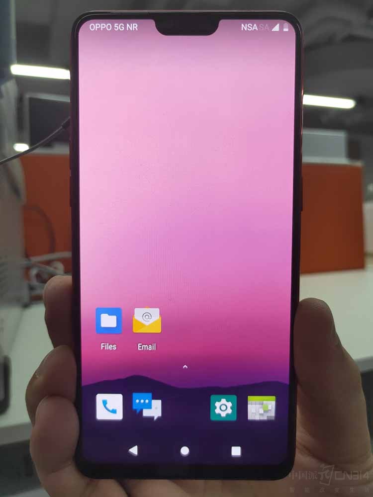 OPPO�����ɹ���ͨ5G�����������·