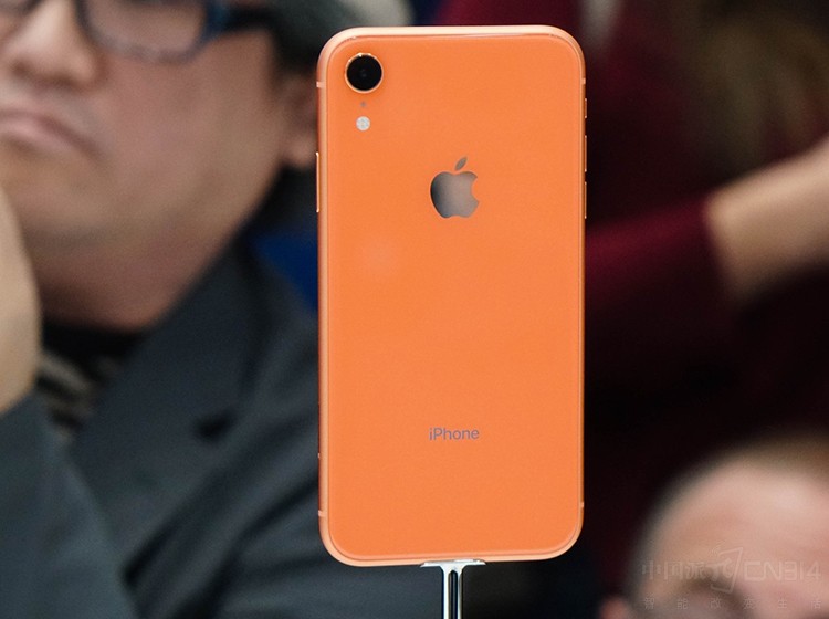 iPhone iPhone