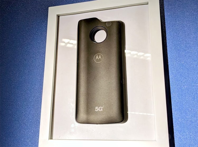 �̵��ѳ���5G�ն˵��ֻ�Ʒ����