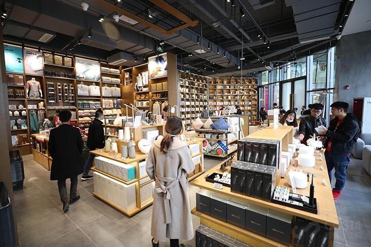 苏宁极物书店 苏宁极物书店