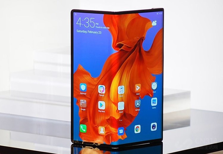 华为5G可折叠手机发布 相比三星谁更能打?