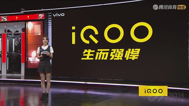 iQOO�������ɫ�����ع⣬������ʮ��