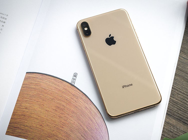 iPhone