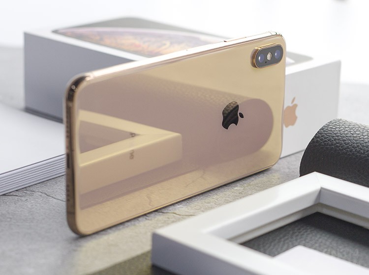 iPhone