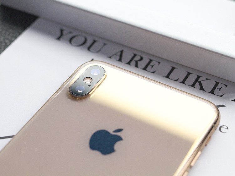 iPhone
